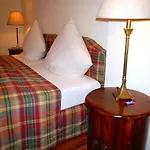 Hotel Meererbusch 4*