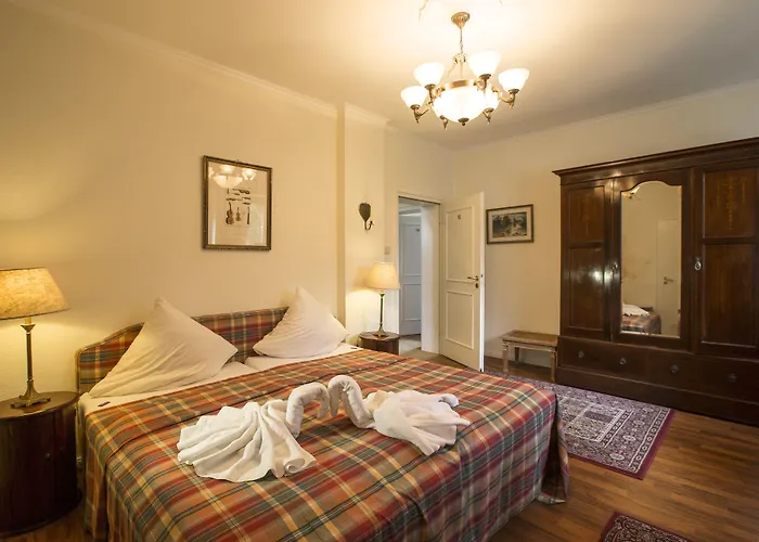 Meererbusch 4* Meerbusch