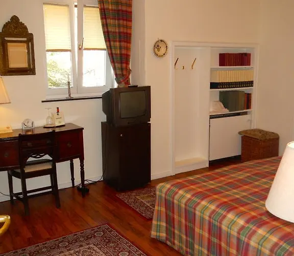 Hotel Meererbusch 4*